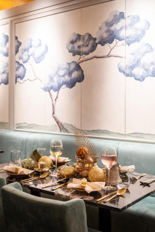 Ellen Kensington - Resim 21