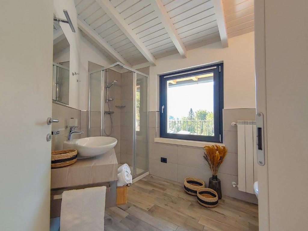 Koupelna v ubytování Dascio Silence Ferienwohnung mit Panorama Balkon