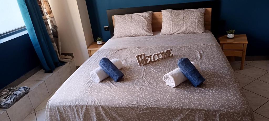 Railway Area Studio parking - 8