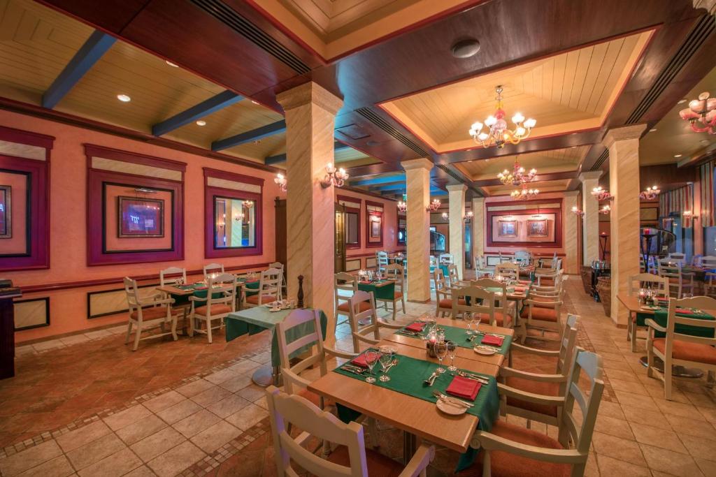 Reef Oasis Blue Bay Resort & Spa - 2