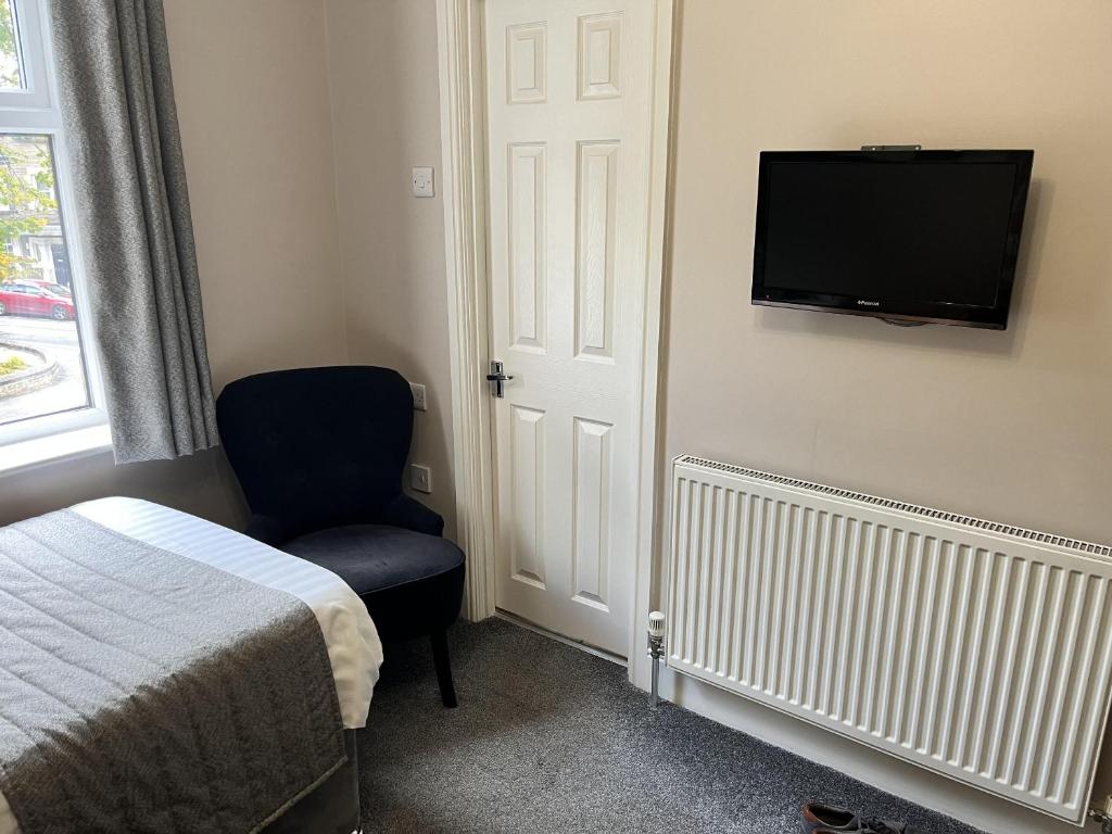 Geminian - Twin Room With Private Bathroom