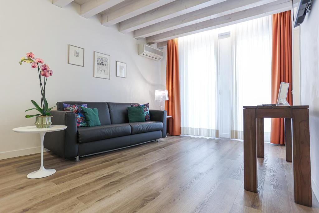 Posezení v ubytování Relais Santa Corona