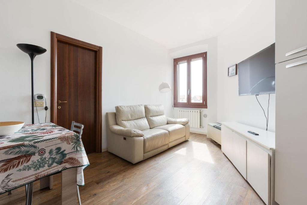 apt-darsena-navigli-porta-genova-m2-milan-updated-prices-2026
