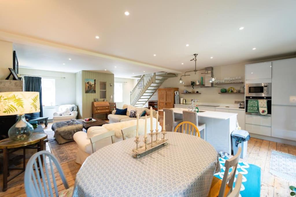 Kuchyň nebo kuchyňský kout v ubytování Greys Lane Villa - Dingle