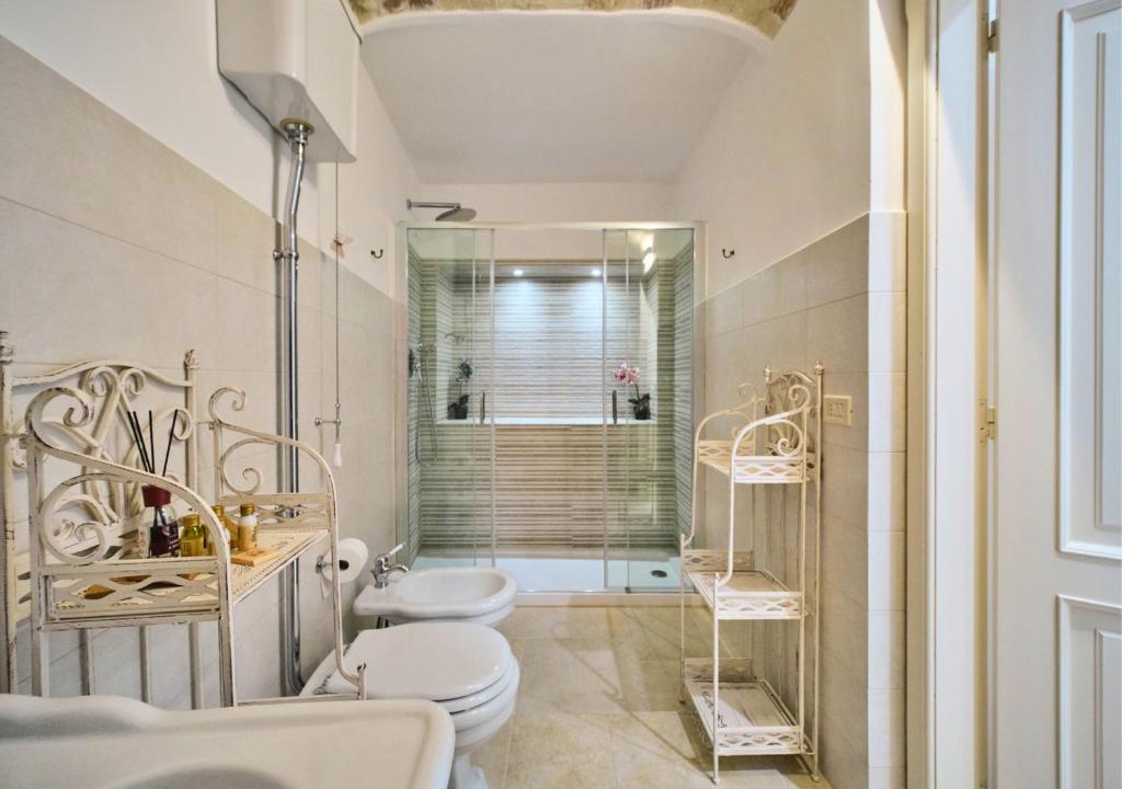 Koupelna v ubytování Casa Riscatto Suite