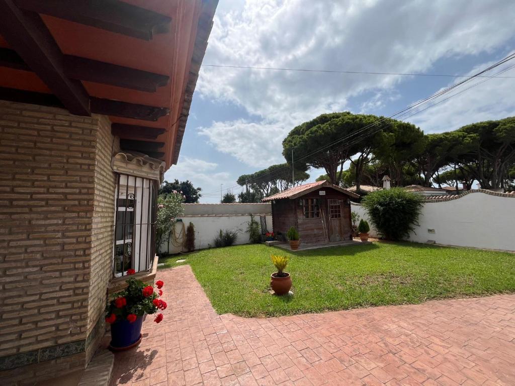 Ogród w obiekcie VILLA ANDEMAR