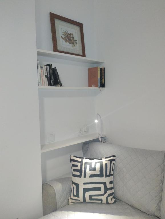 Biblioteca en el apartamento