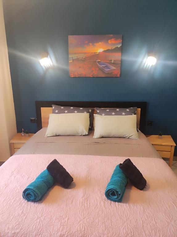 Railway Area Studio parking - 5