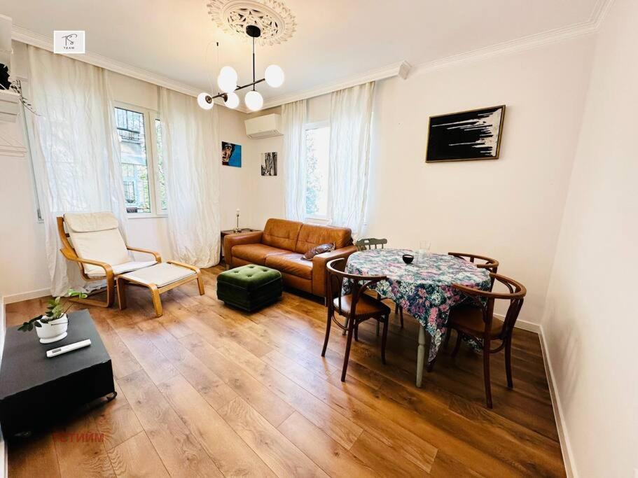 2 BDR Park Center Lozenets Comfort Suite Hadjis