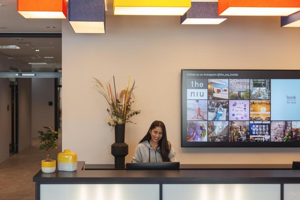 Holiday Inn - the niu, Form Stuttgart Feuerbach by IHG - Resim 28