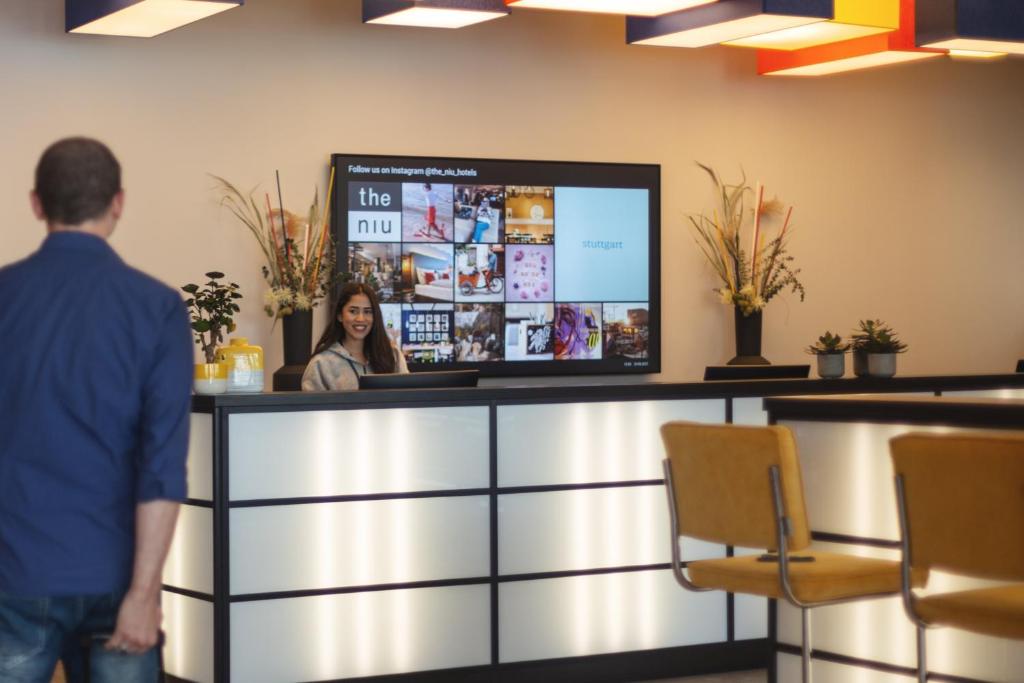 Holiday Inn - the niu, Form Stuttgart Feuerbach by IHG - Resim 27