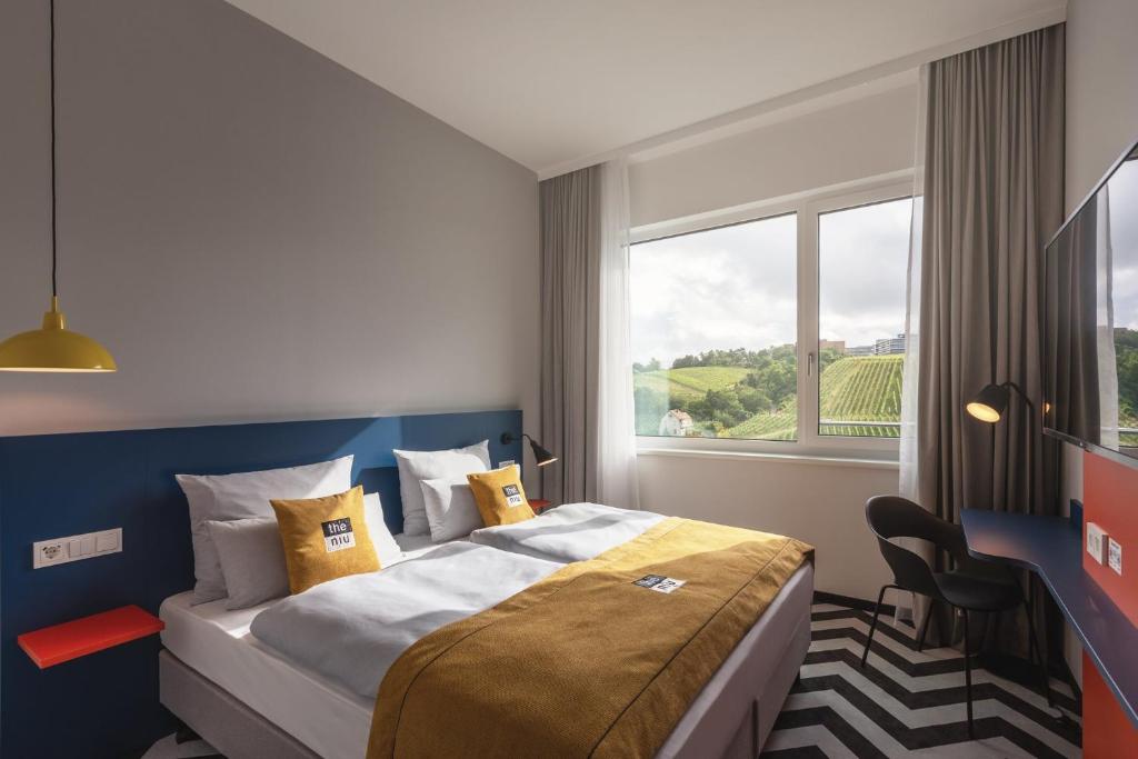 Holiday Inn - the niu, Form Stuttgart Feuerbach by IHG - Resim 2