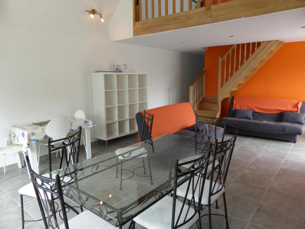 Résidence Saint-Yves - Four-Bedroom Villa