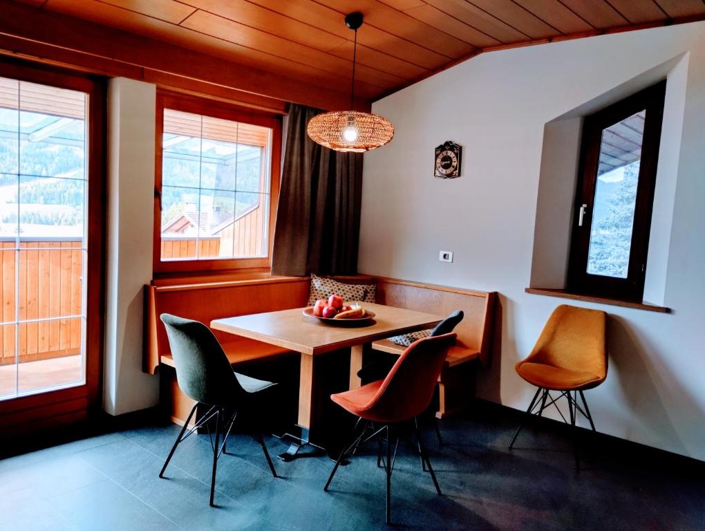 Fotografie z fotogalerie ubytování Apartment Lazzeri v destinaci Dobbiaco