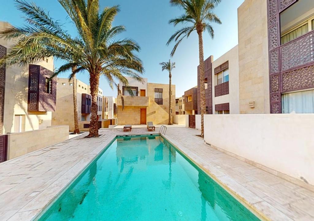 Bazén v ubytování Cozy 2 Bedroom-WS3 at SCARAB Elgouna nebo v jeho okolí