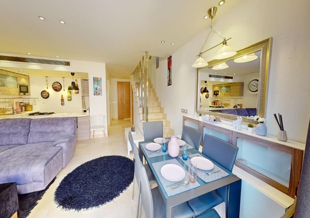 Posezení v ubytování Cozy 2 Bedroom-WS3 at SCARAB Elgouna