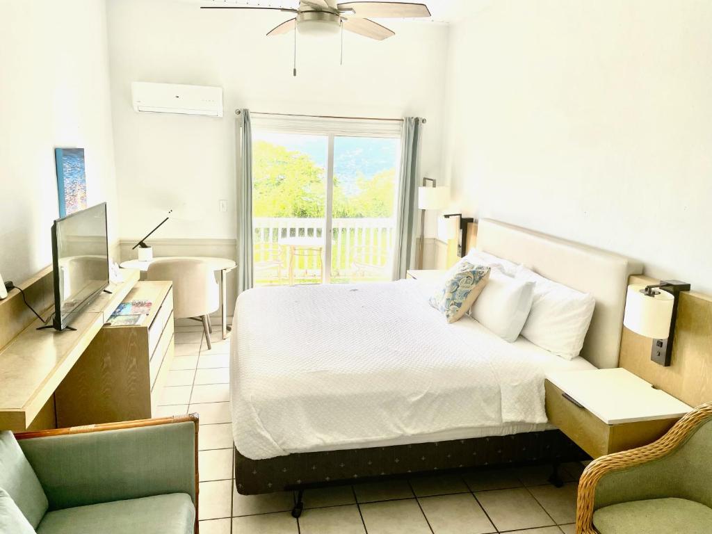 Boundless Bliss Hotel - Studio