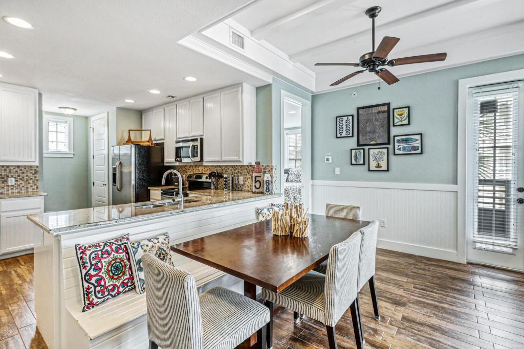 Turtle Cove TC 1209 - Housity