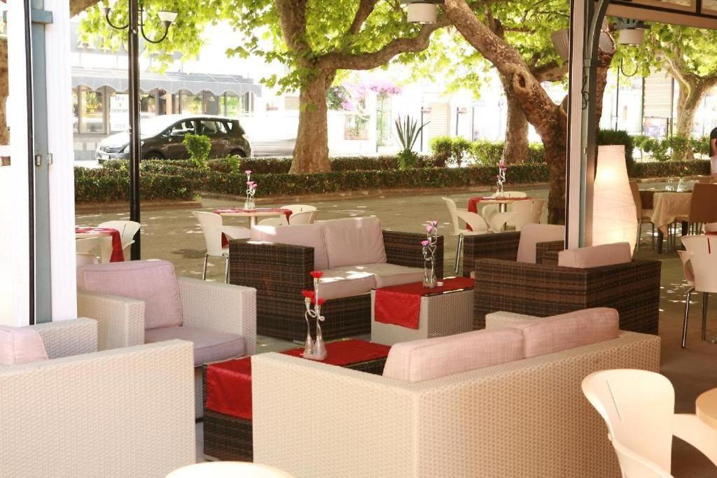 Posezení v ubytování Hotel Praja Mare