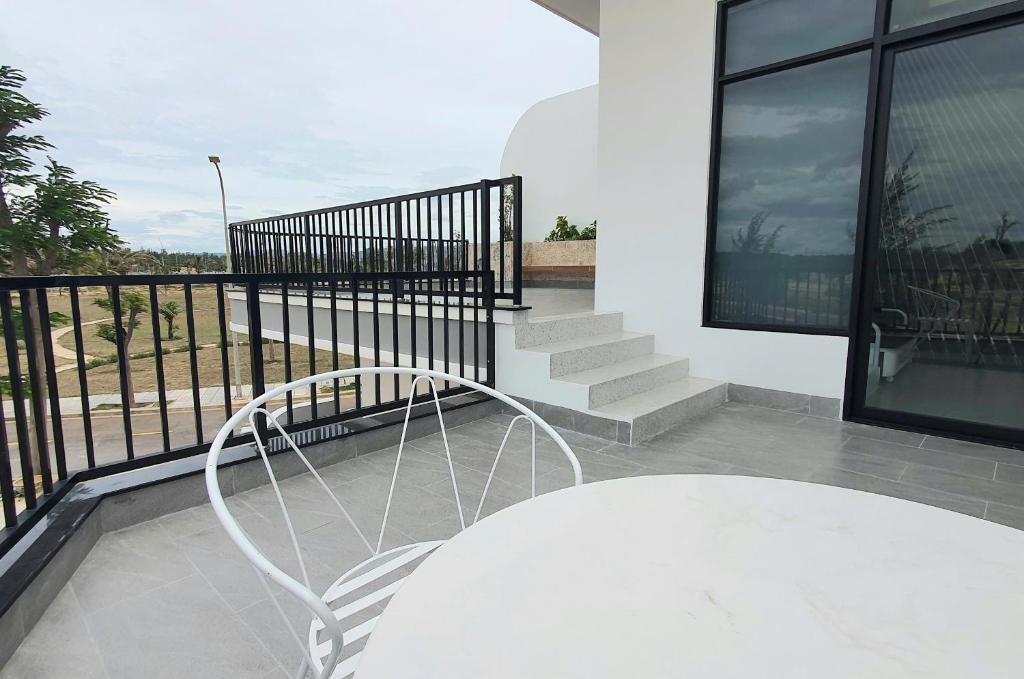 Balkón nebo terasa v ubytování CoCo Villa Quy Nhon - Venuestay