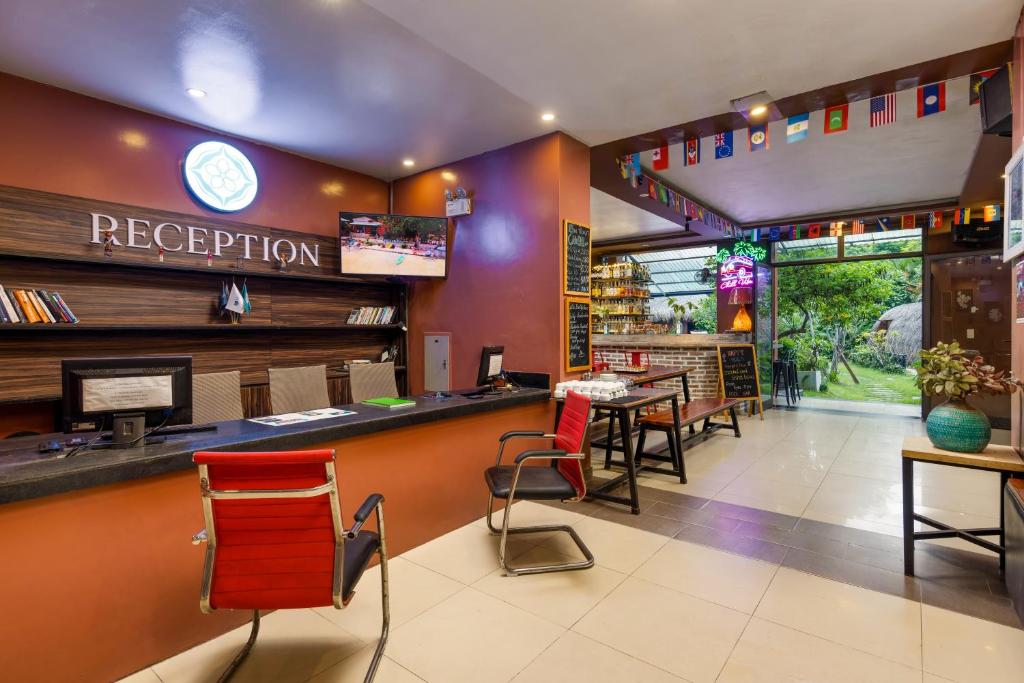 Catba Backpackers - Sea Vibe Pool Bar & Bungalow - 11