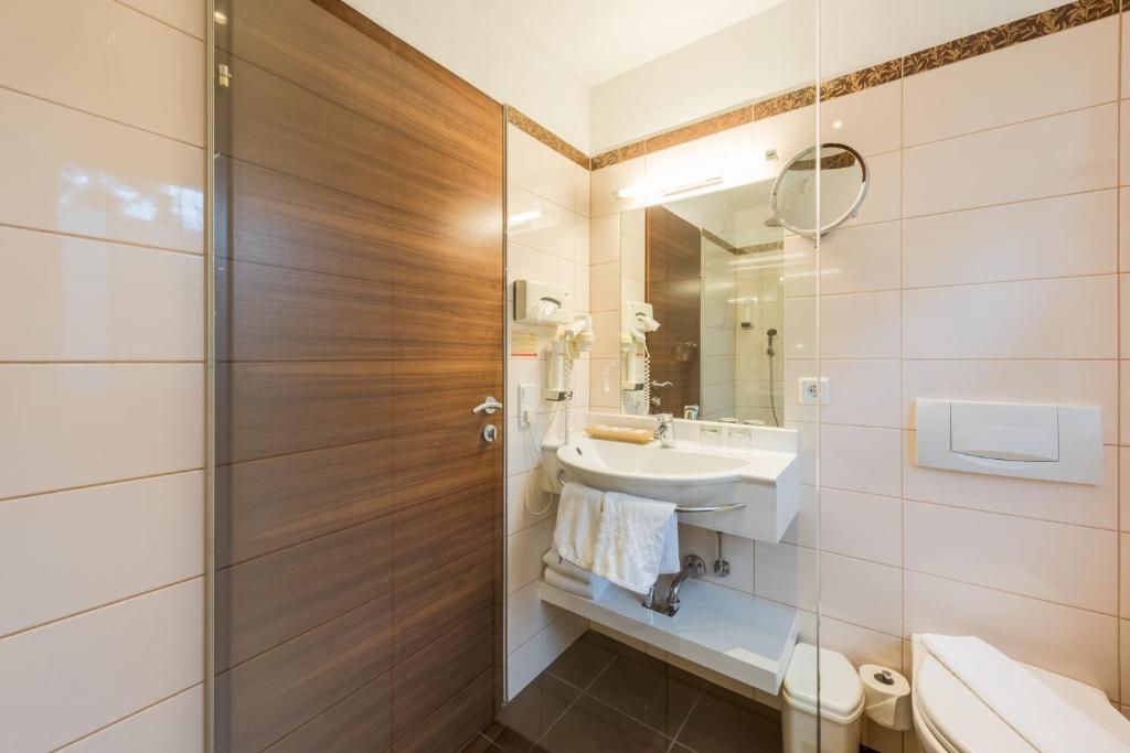 
Superior Double Room with Free Underground Parking
