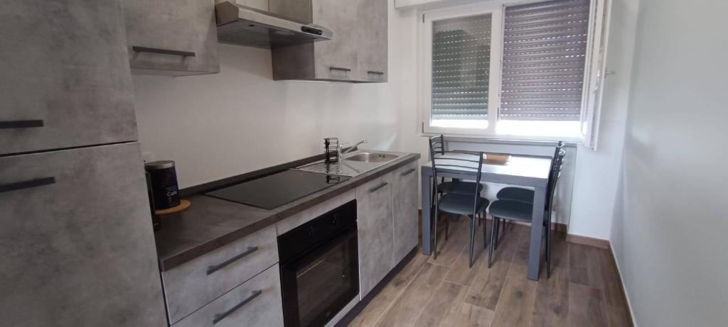 Kuchyň nebo kuchyňský kout v ubytování Francavilla Home