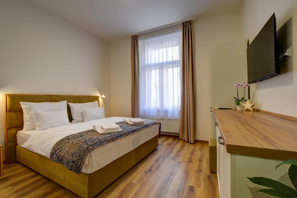 Hotel Karlova Prague - 5