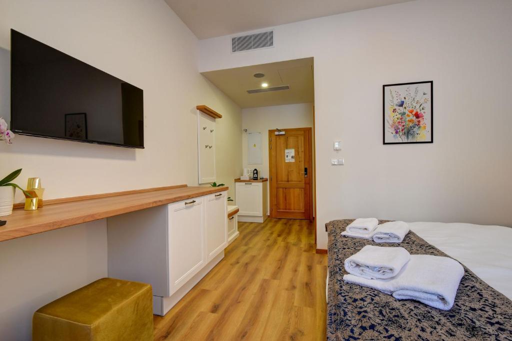 Hotel Karlova Prague - 10