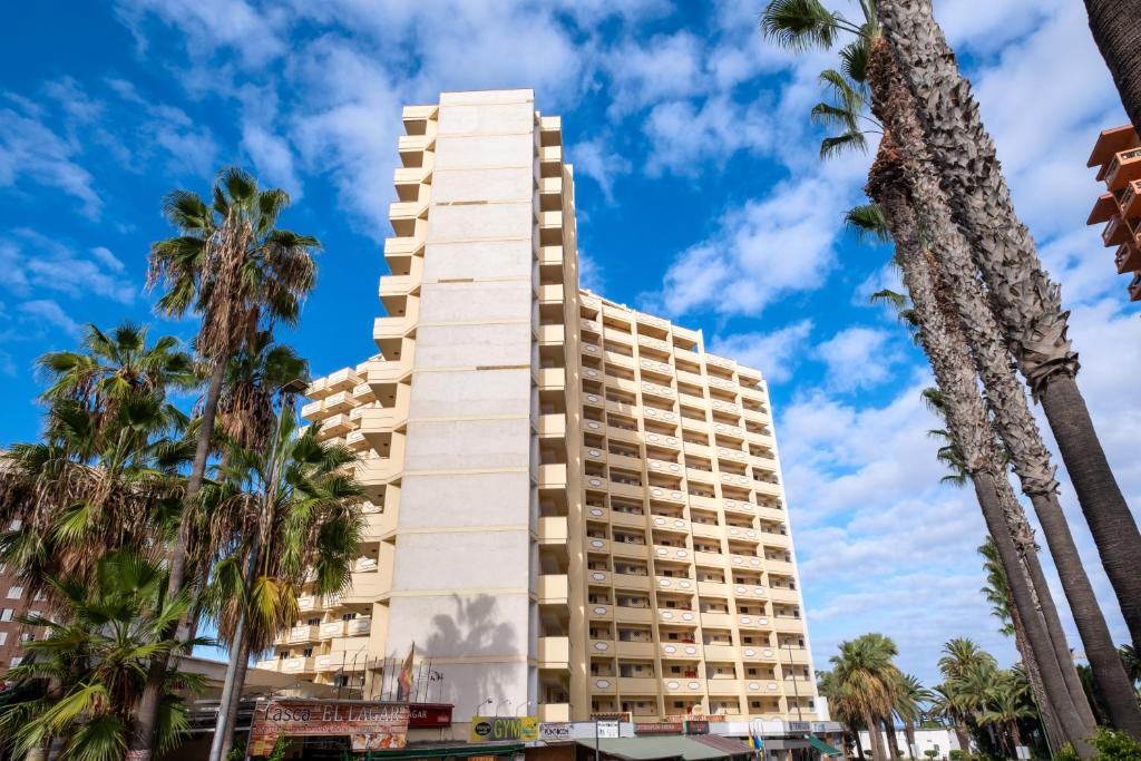 The building in which Az apartmant is located