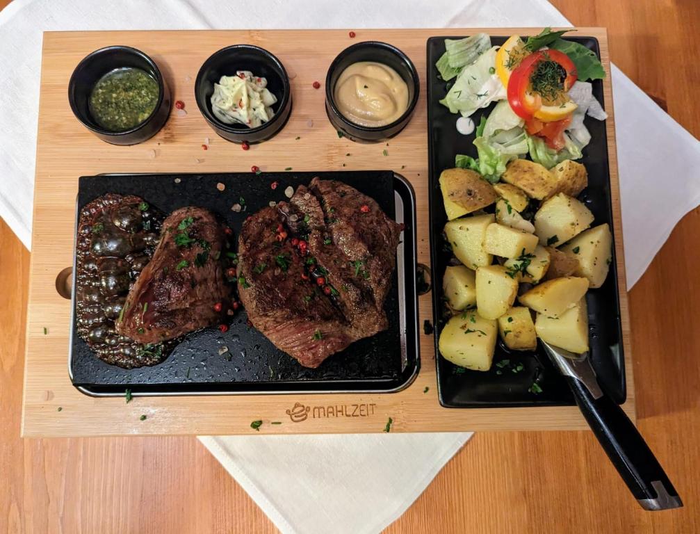 Jídlo v apartmánu nebo okolí