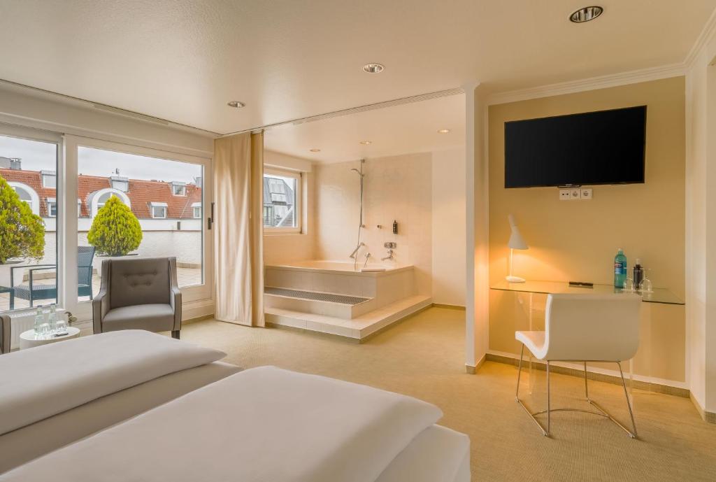 rugs HOTEL Köln - Resim 40