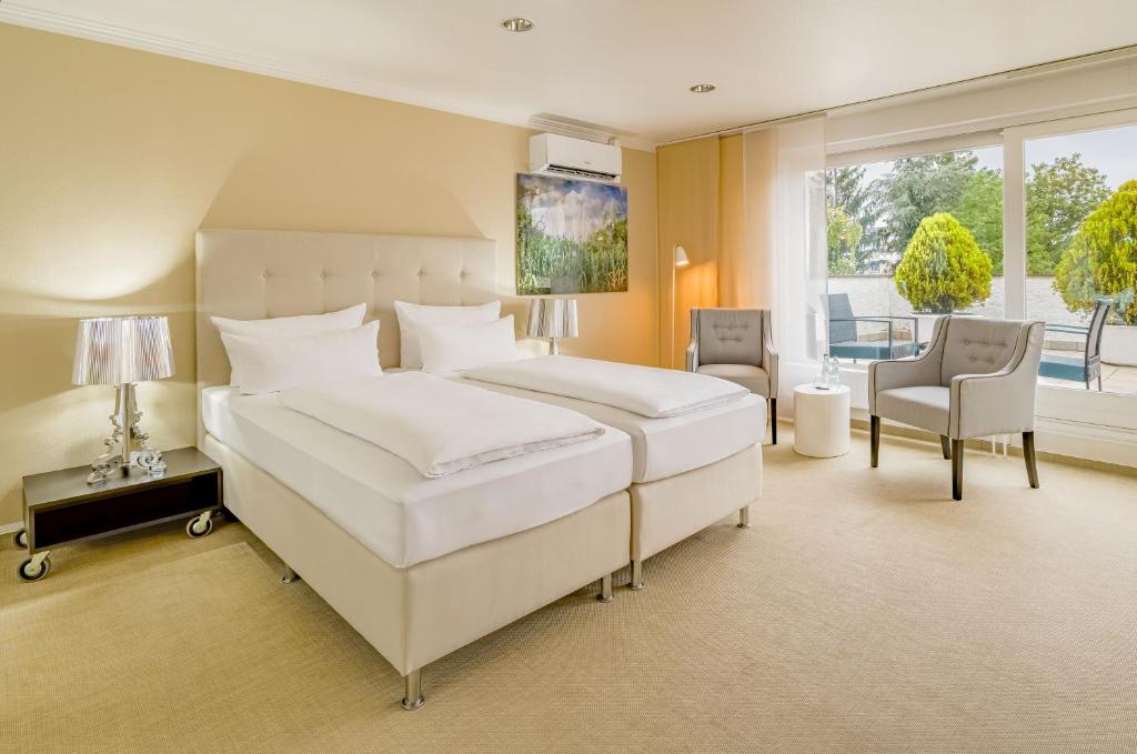 rugs HOTEL Köln - Resim 41