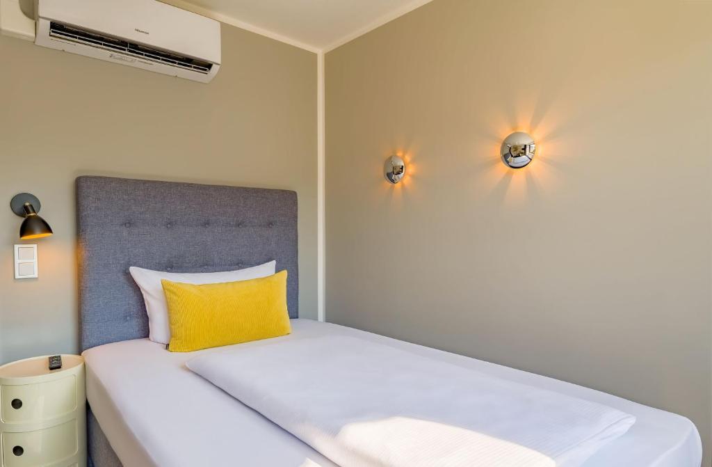 rugs HOTEL Köln - Resim 16