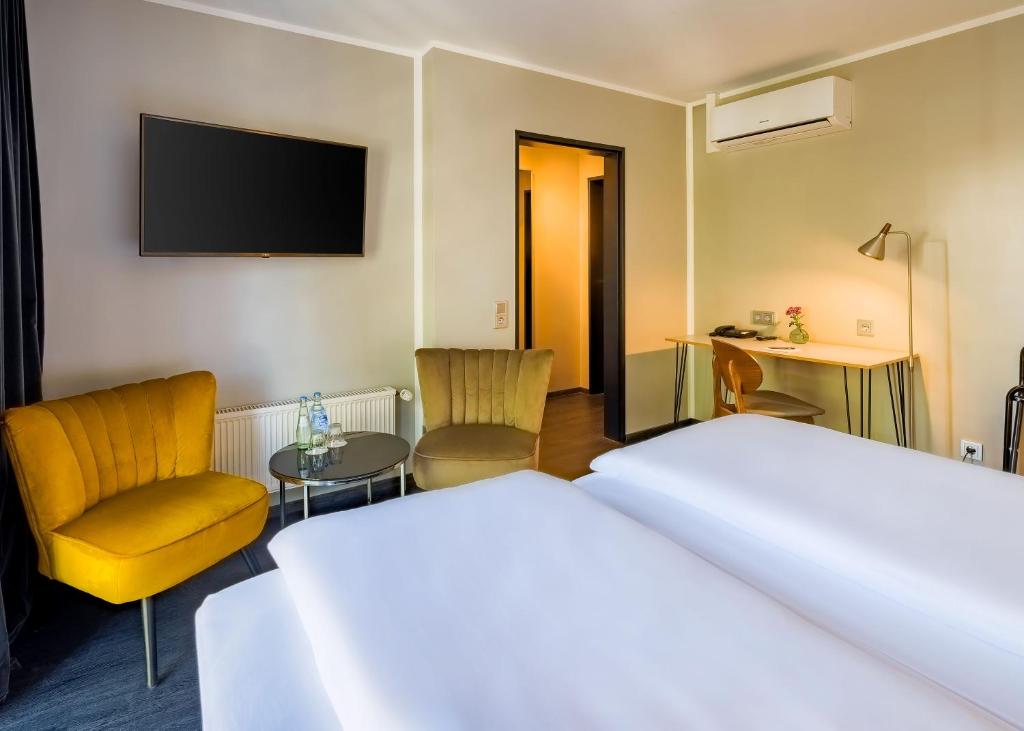 rugs HOTEL Köln - Resim 20