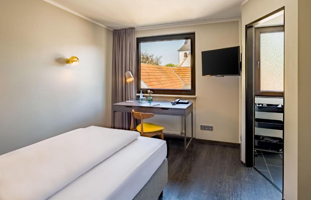 rugs HOTEL Köln - Resim 21