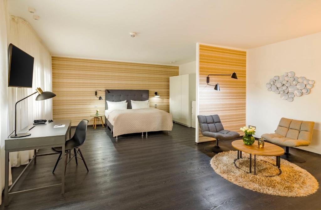 rugs HOTEL Köln - Resim 9