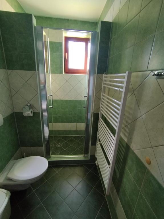 A bathroom at Privát Viktória Terchová