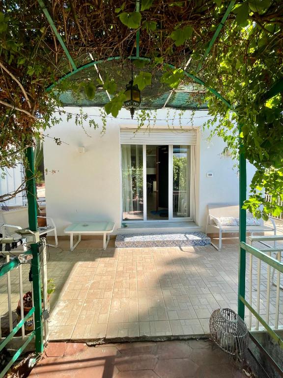 Facciata o entrata di Villa Salina - Vicina al mare con giardino privato