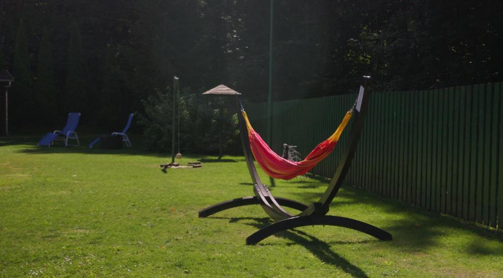 Zahrada ubytování Fehér Sas Panzió