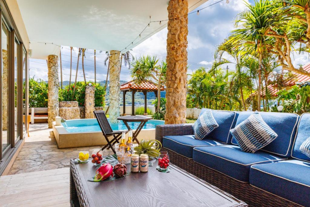 Et opholdsområde på Villa de Ocean blue SesokoClub