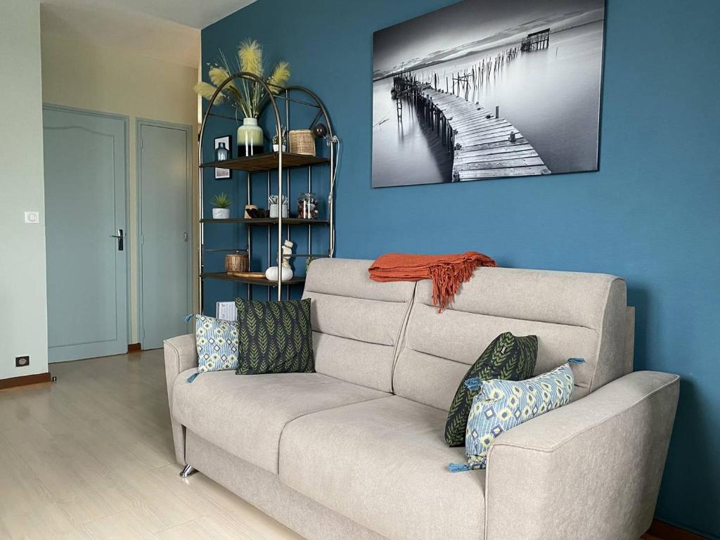 Posedenie v ubytovaní Appartement avec WIFI, VUE SUR LE PORT DE PLOUMANAC'H à PERROS-GUIREC - Réf 876