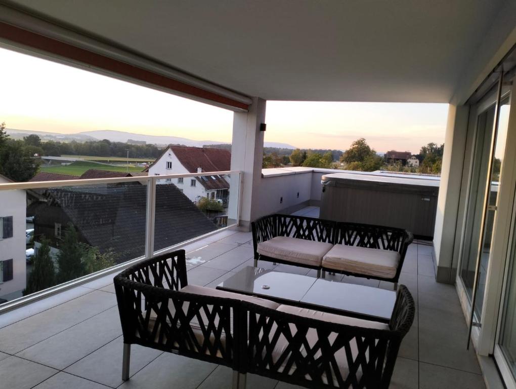 Balkón nebo terasa v ubytování Luxurious Penthouse Apartment