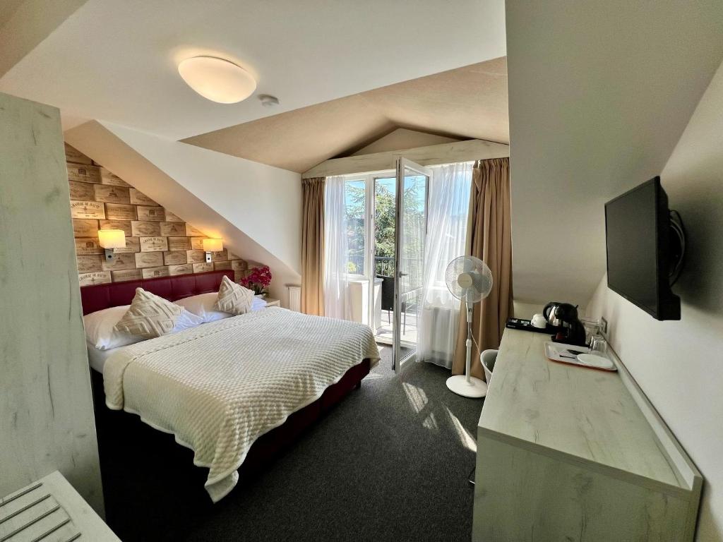 Grand Petit Hotel ex Shato Gesson - Resim 18