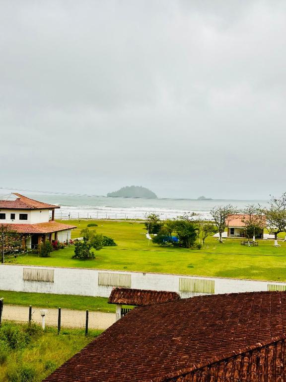 Casa com Vista do Mar e Montanha
