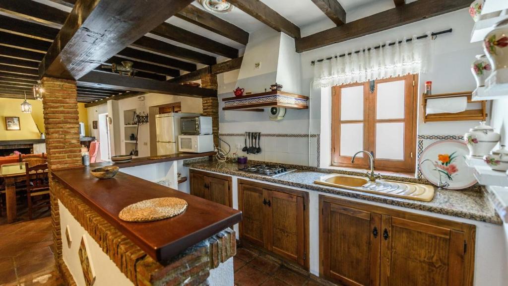 Kuchyň nebo kuchyňský kout v ubytování Casa del Tigre Gaucín by Ruralidays