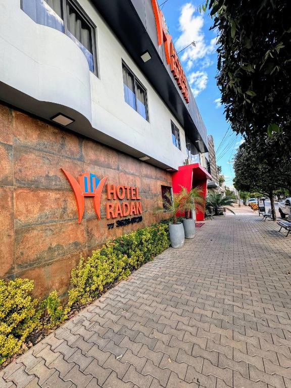 Budova, kde se hotel nachází