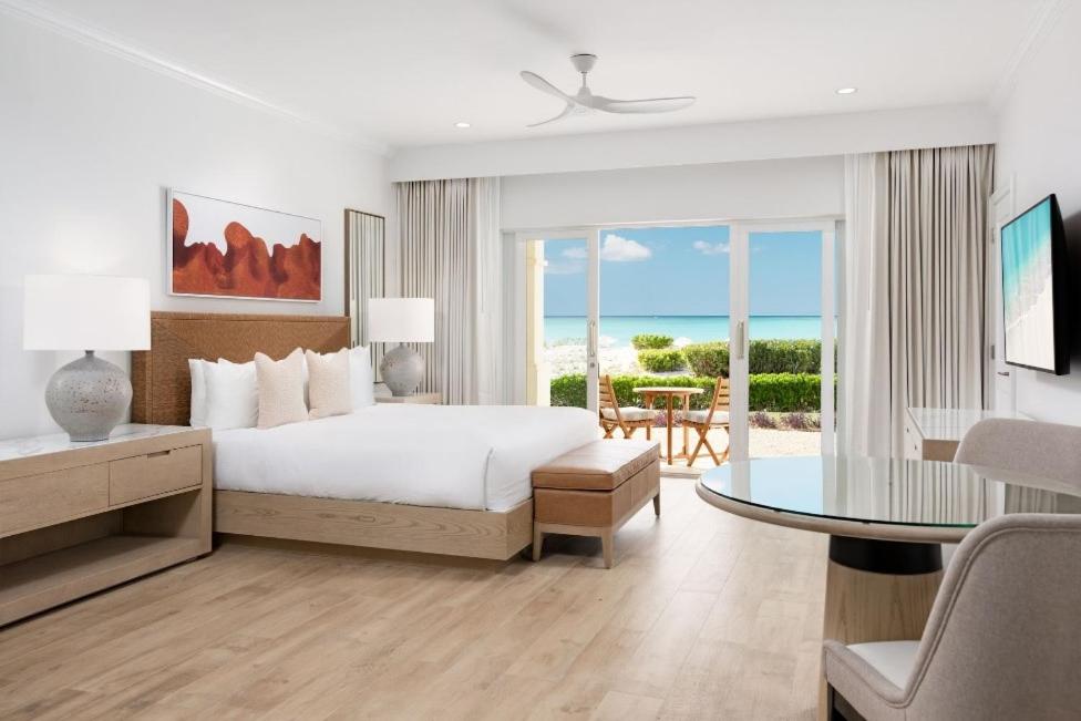 Postel nebo postele na pokoji v ubytování Alexandra Resort - All Inclusive