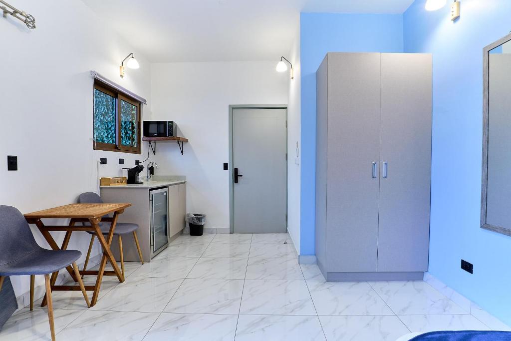Kuchyň nebo kuchyňský kout v ubytování Apartaestudios La capital