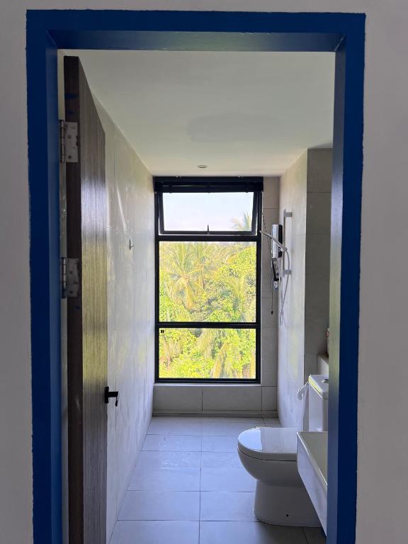 Koupelna v ubytování Santorineo Sematan 2 Bedroom Suite